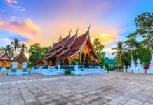 Chiêm ngưỡng vẻ đẹp cổ kính của cố đô Luang Prabang khi du lịch Lào Chiêm ngưỡng vẻ đẹp cổ kính của cố đô Luang Prabang khi du lịch Lào