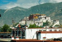 Vẻ đẹp của tu viện Drepung – một trong những tu viện lớn nhất Tây Tạng Vẻ đẹp của tu viện Drepung - một trong những tu viện lớn nhất Tây Tạng